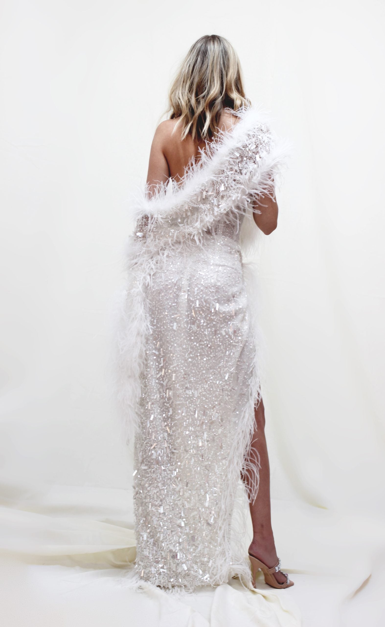 Hollywood Style Wedding Party Dress with Boa 4 Hollywood Style Wedding Party Dress with Boa 4